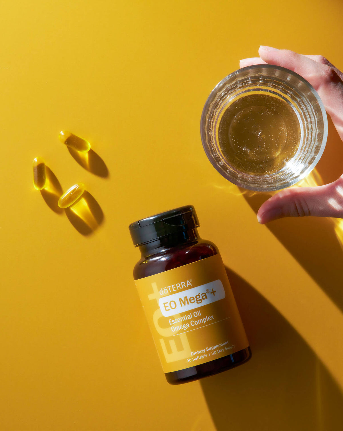 Gélules EO Mega+ complément alimentaire dōTERRA, 90 gélules souples