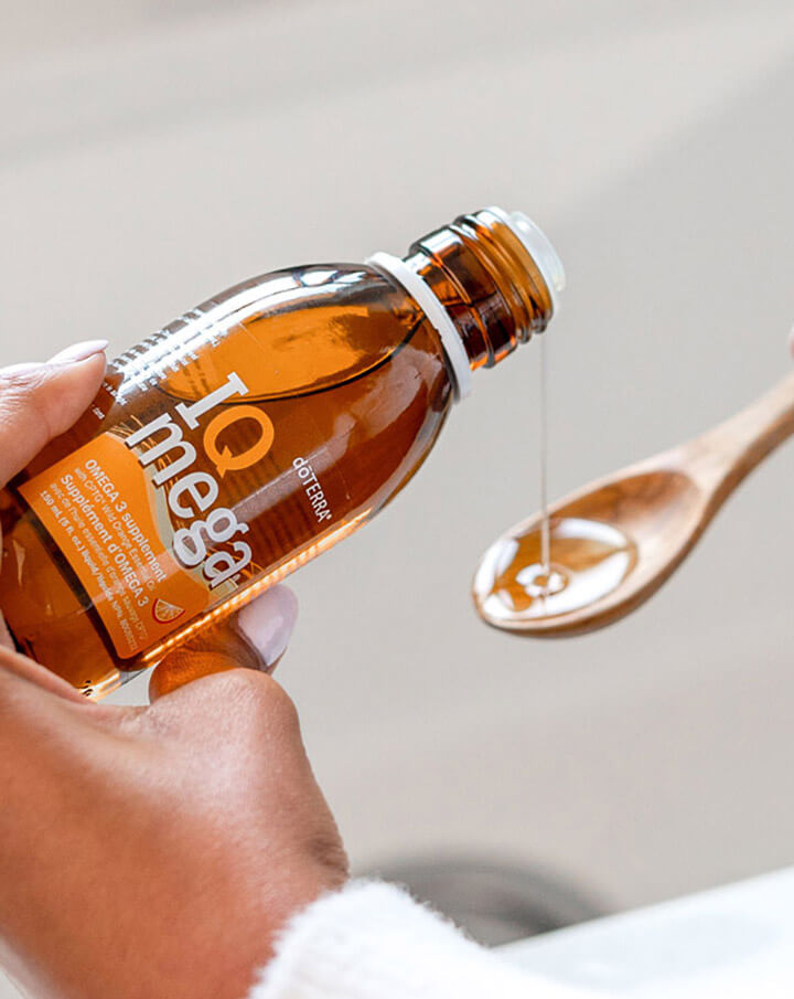 IQ Mega dōTERRA food supplement | 150 ml