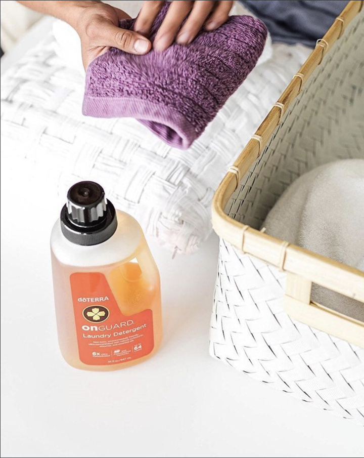 dōTERRA On Guard Liquid Laundry Detergent | 947 ml