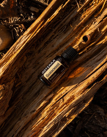 Bois de Gaïac (Guaiacwood) huile essentielle dōTERRA, 15 ml