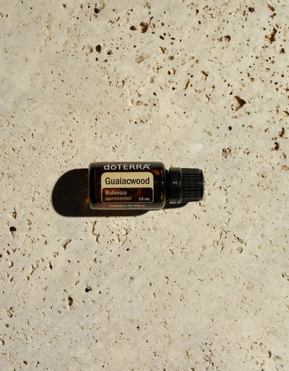 Bois de Gaïac (Guaiacwood) huile essentielle dōTERRA, 15 ml