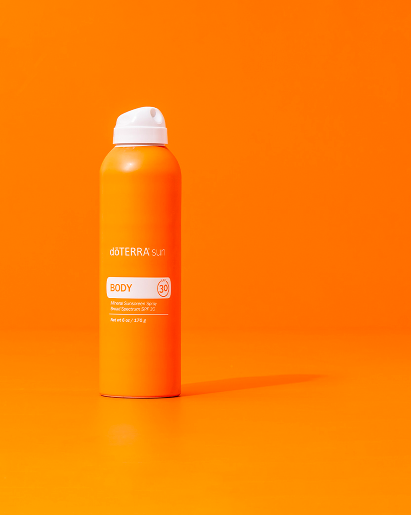 Spray solaire minéral SPF 30 pour le corps Sun dōTERRA | 170 g
