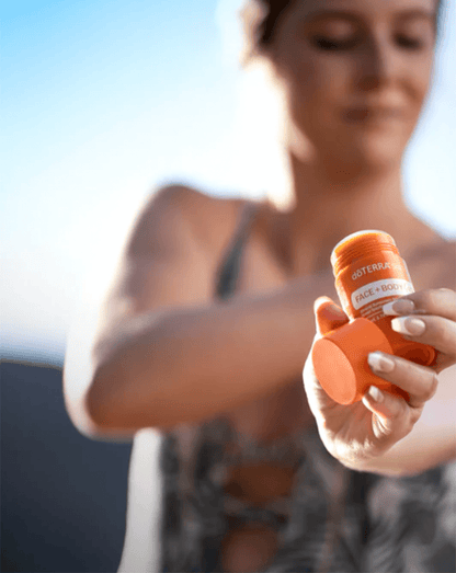 Stick solaire minéral SPF 30 pour le visage et le corps Sun dōTERRA, 50 g