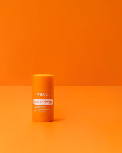 Stick solaire minéral SPF 30 pour le visage et le corps Sun dōTERRA, 50 g