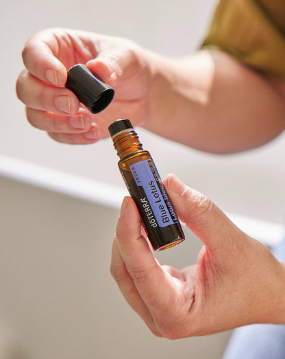 Lotus bleu Touch dilué en applicateur à bille dōTERRA, 10 ml