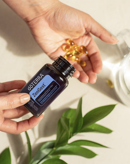 Gélules ZenGest dōTERRA, gélules souples versées du flacon