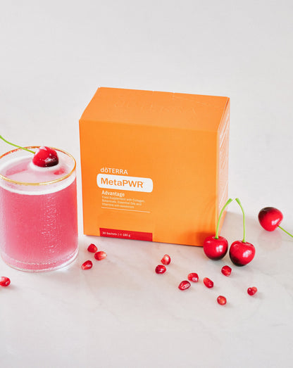 MetaPWR Advantage grenade-cerise dōTERRA, boîte, boisson et cerises