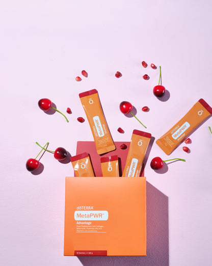 MetaPWR Advantage grenade-cerise dōTERRA, boîte et sachets avec cerises