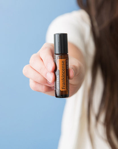 Encens (Frankincense) Touch dilué en applicateur à bille dōTERRA, 10 ml