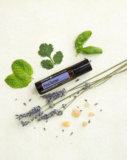 PastTense mélange en applicateur à bille dōTERRA, 10 ml