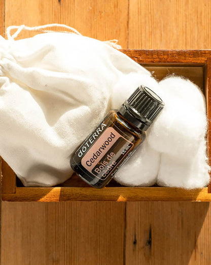 Bois de cèdre (Cedarwood) huile essentielle dōTERRA, 15 ml