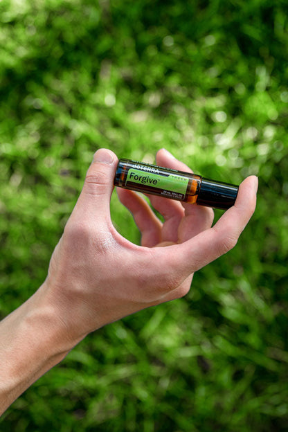 Forgive Touch mélange en applicateur à bille dōTERRA, 10 ml