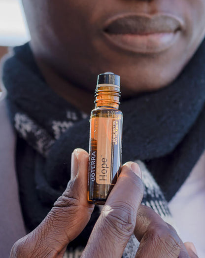 Hope Touch mélange en applicateur à bille dōTERRA, 10 ml