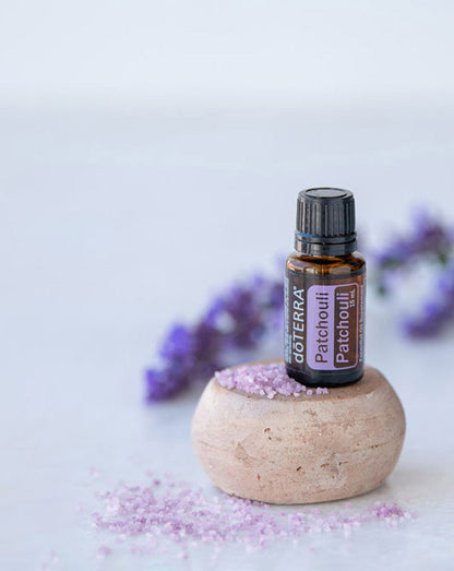 Patchouli (Pogostemon cablin) huile essentielle dōTERRA, 15 ml