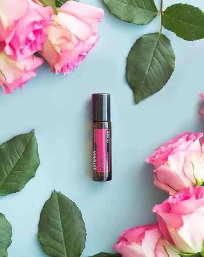 Rose Touch dilué en applicateur à bille dōTERRA, 10 ml