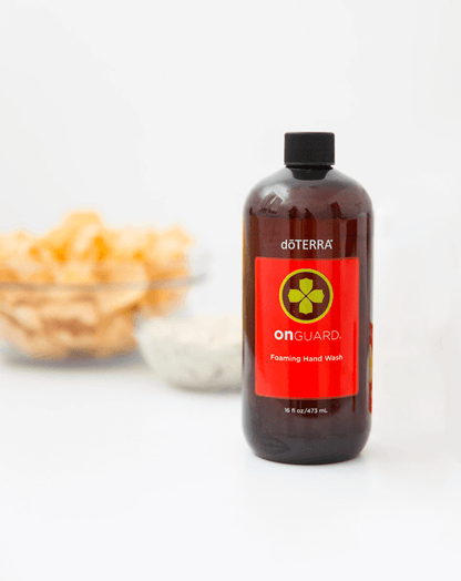Mousse nettoyante pour les mains On Guard dōTERRA, 473 ml